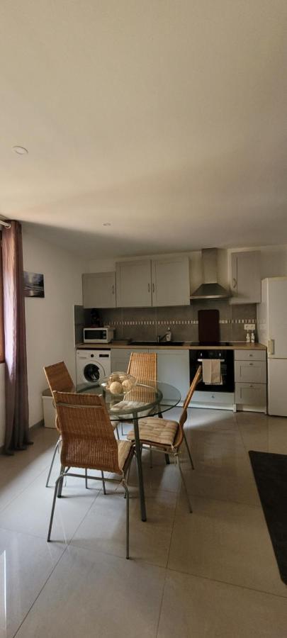 Charmant Duplex Au Coeur Du Village Cotignac Exteriér fotografie